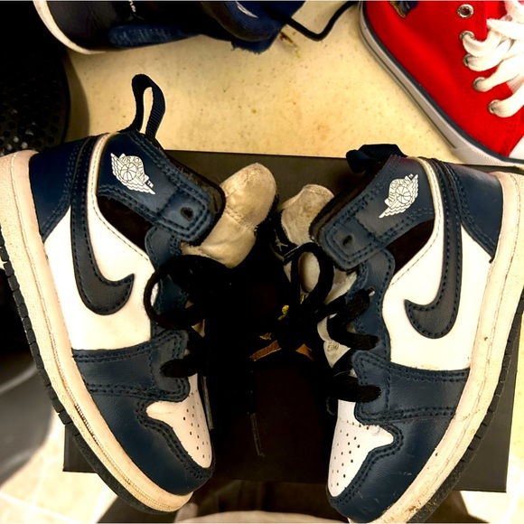 Mid condition - Picture 1 of 1